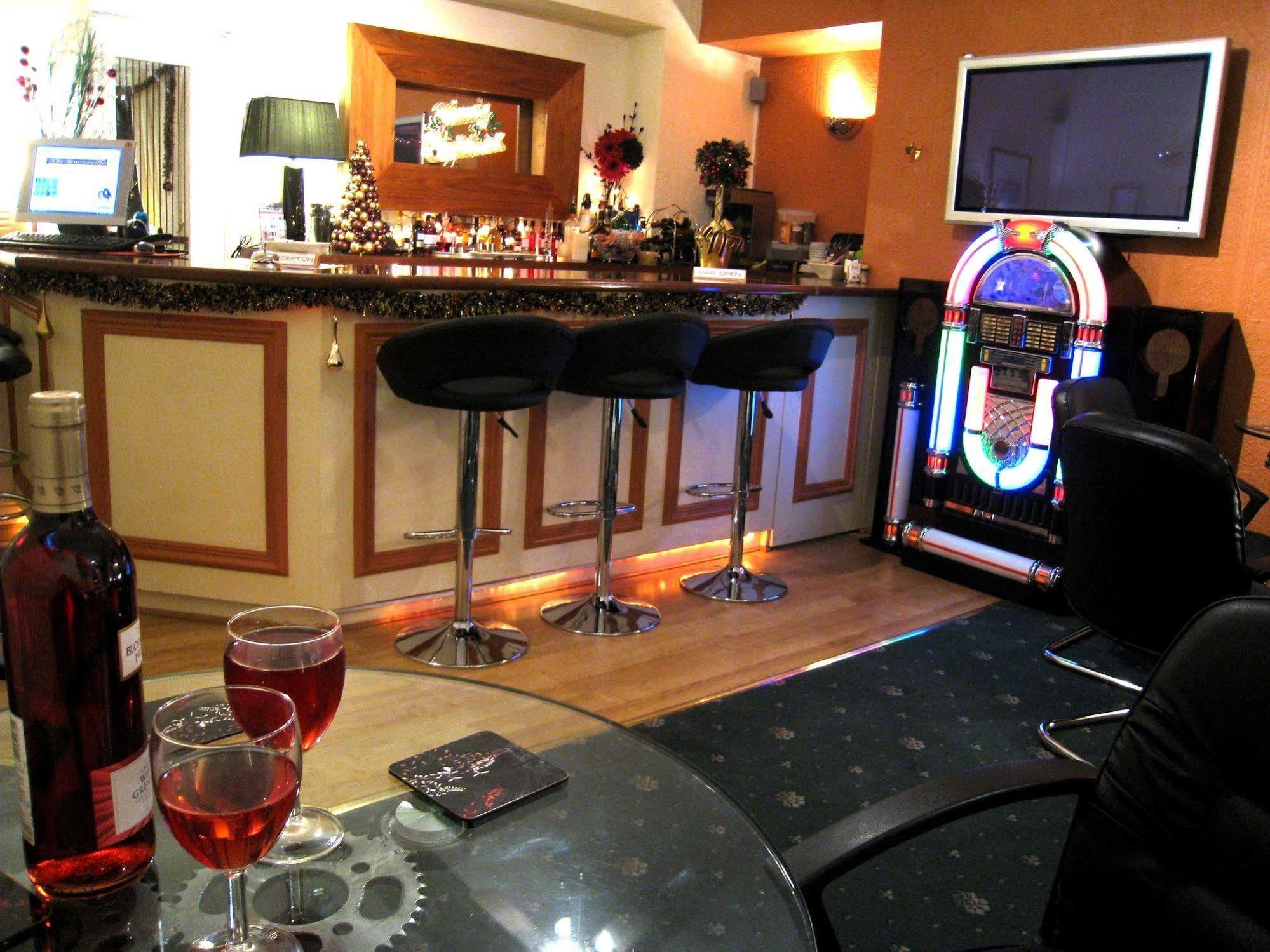Bourneville Hotel 韦茅斯 外观 照片